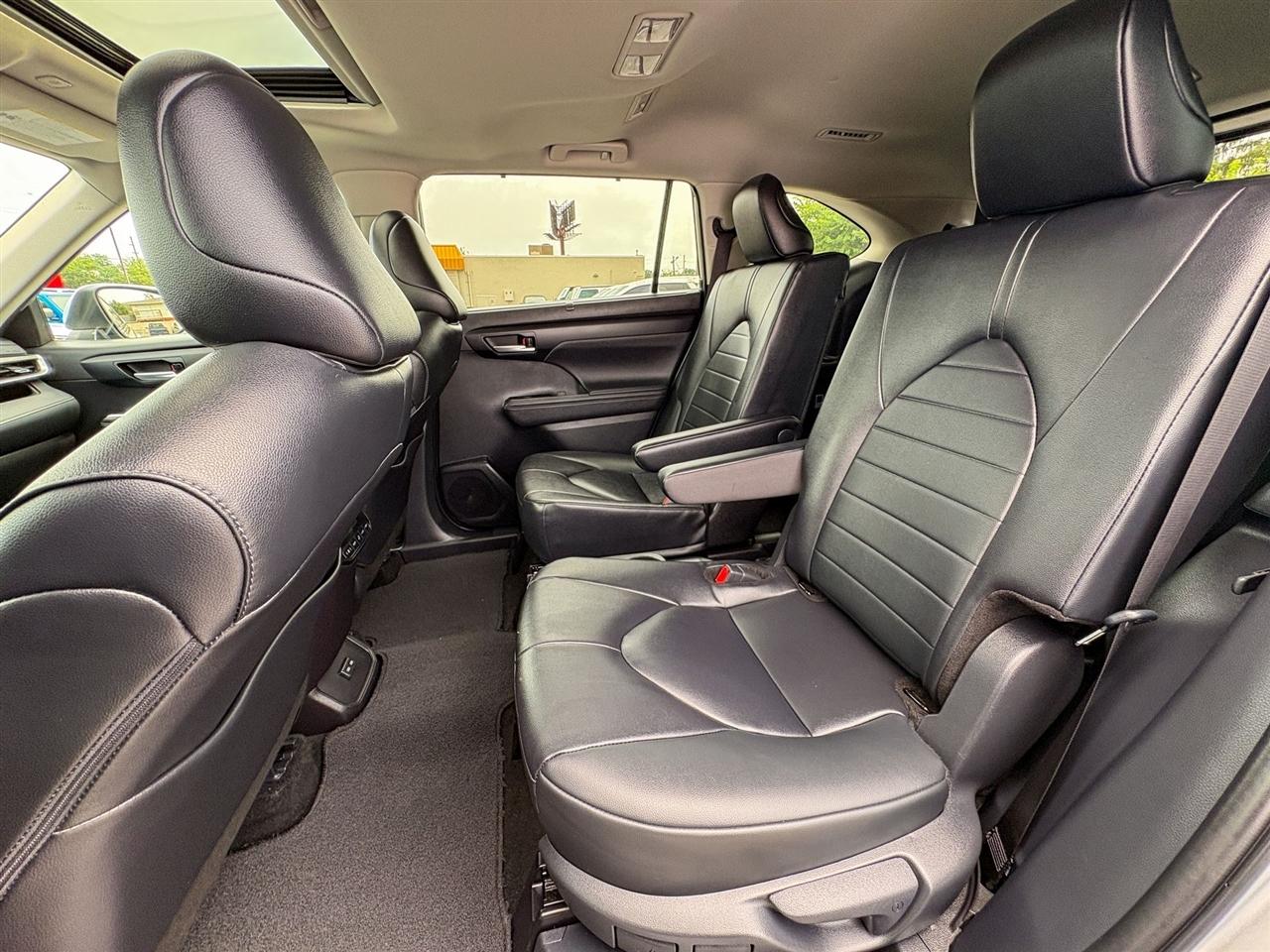 Toyota Highlander  2024