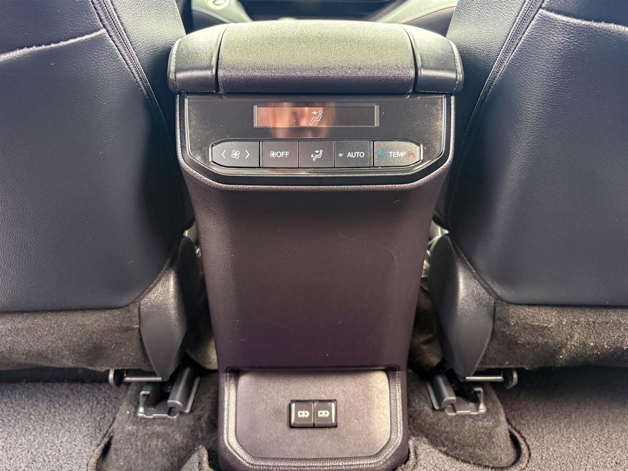 Toyota Highlander  2024