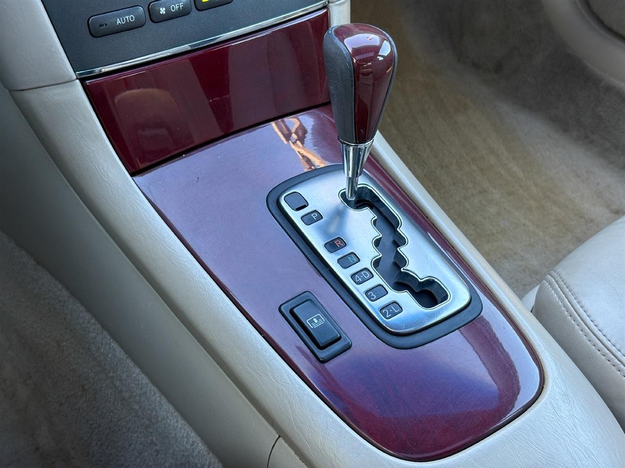 Lexus ES 330  2004
