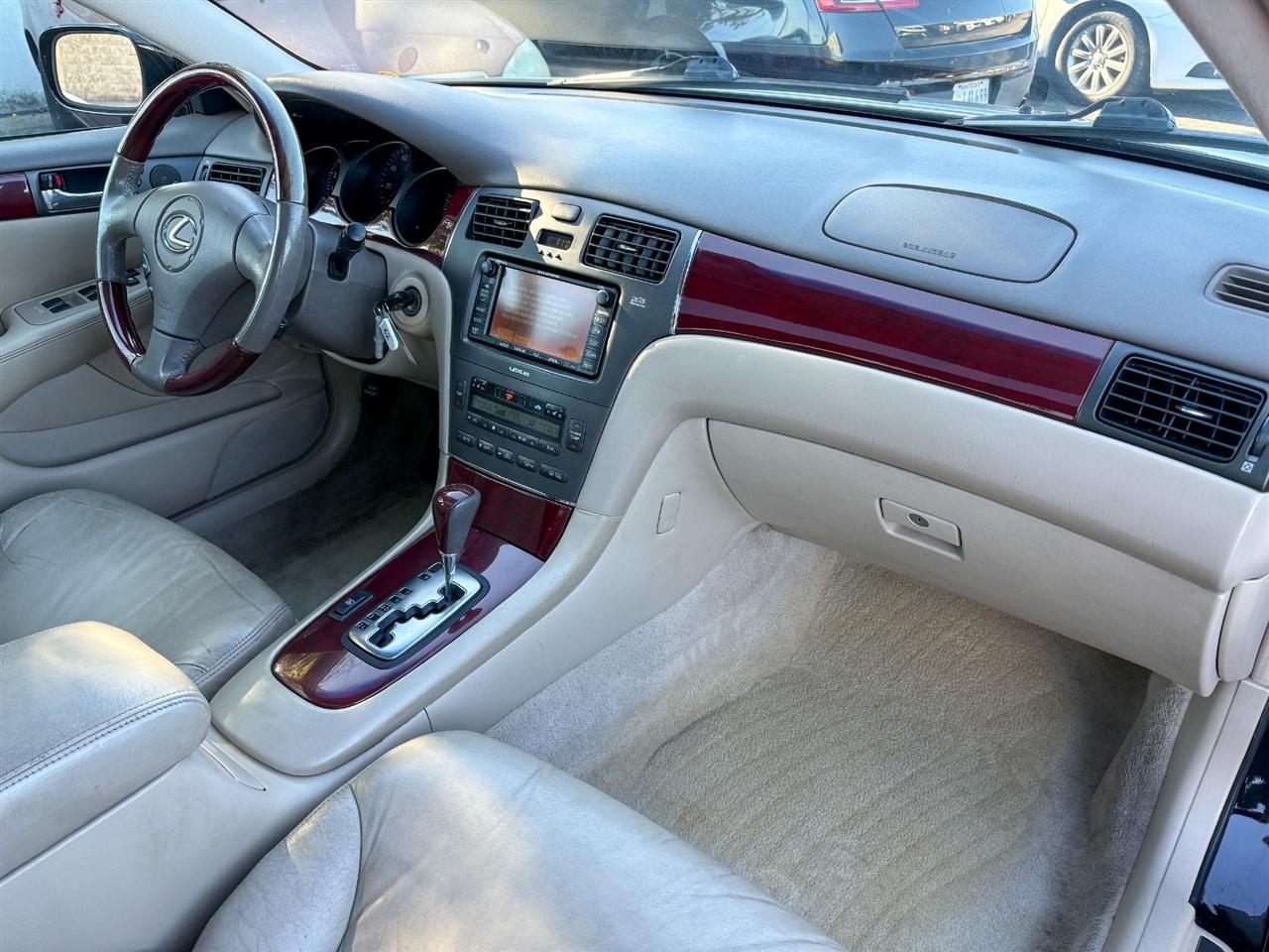 Lexus ES 330  2004
