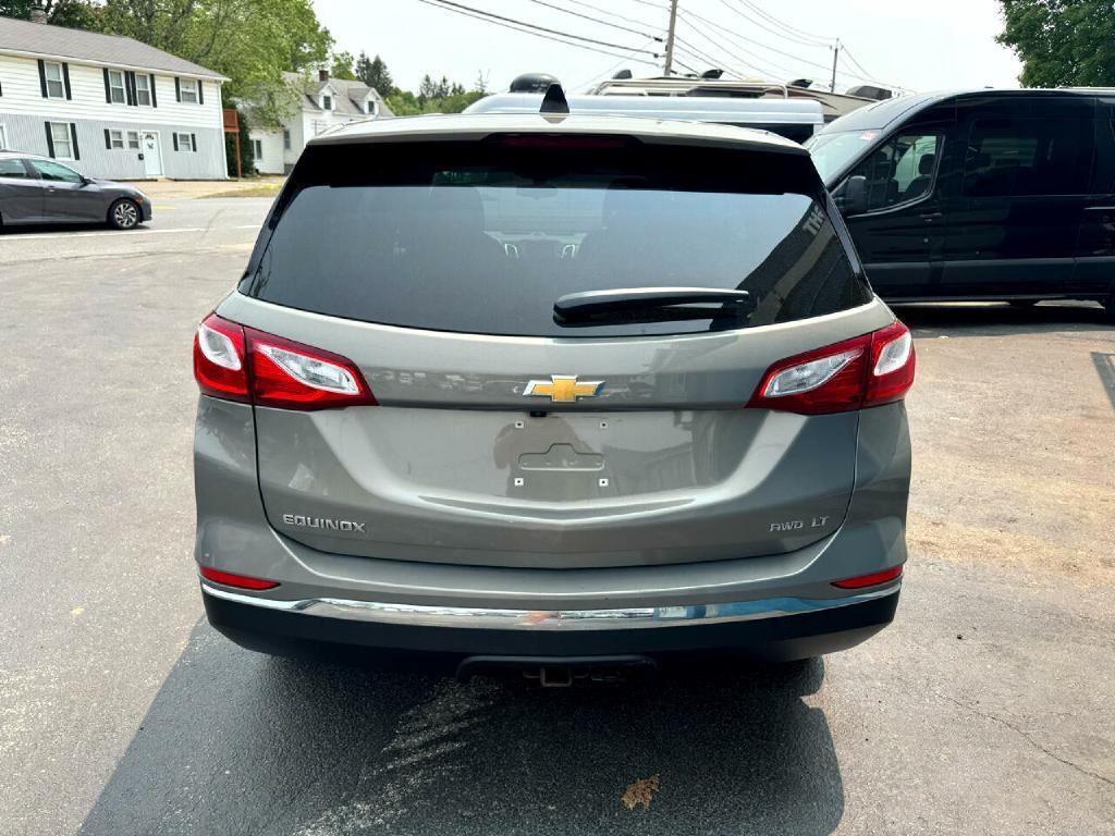 2019 Chevrolet Equinox LT photo 4