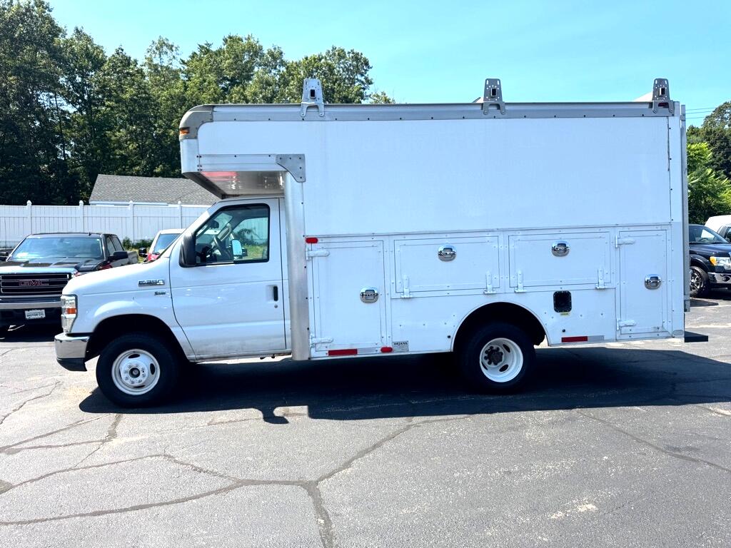 Ford Econoline  2012 Ford Econoline  2012