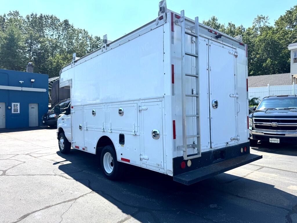 Ford Econoline  2012 Ford Econoline  2012