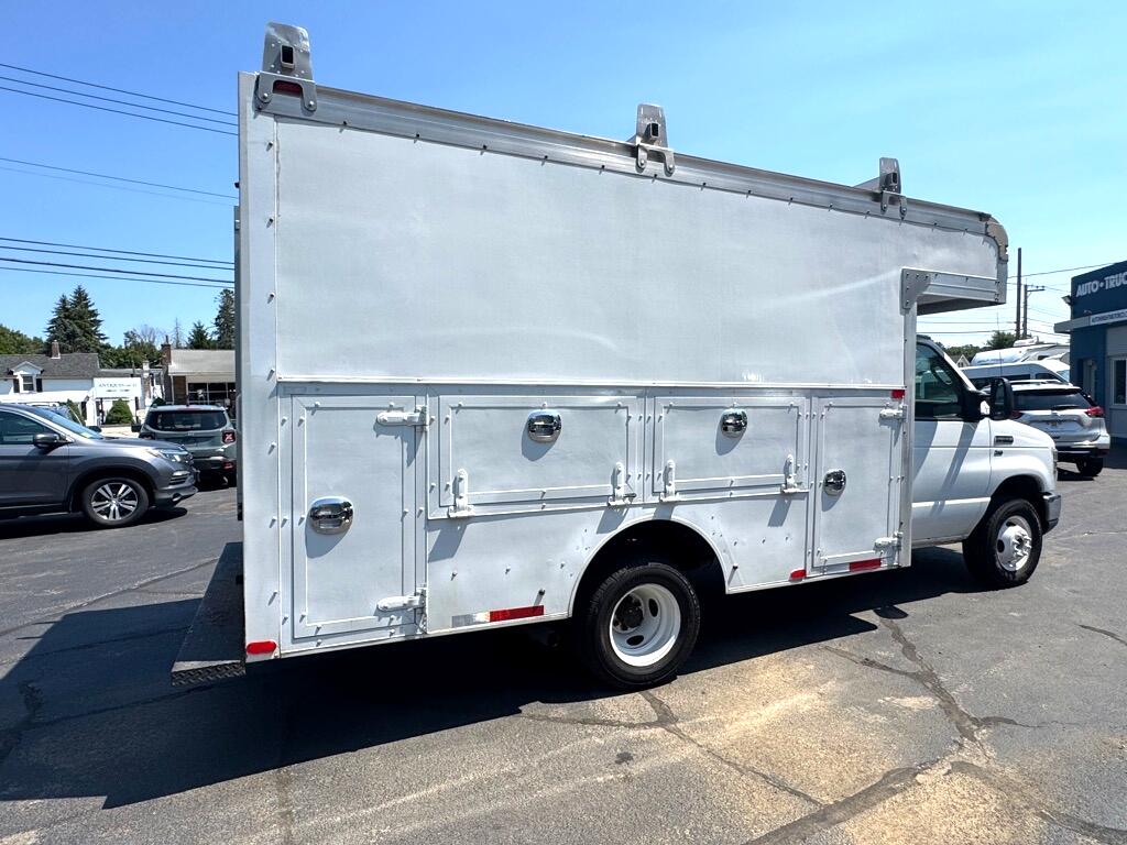 Ford Econoline  2012 Ford Econoline  2012