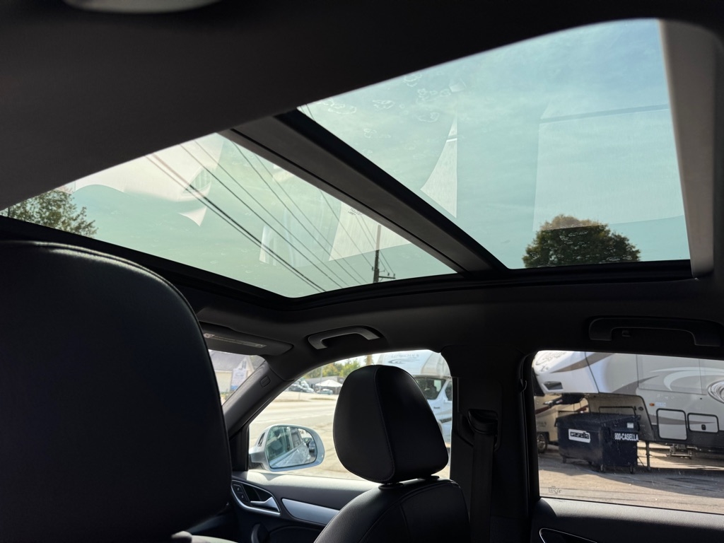 2016 Audi Q3 Premium Plus photo 15