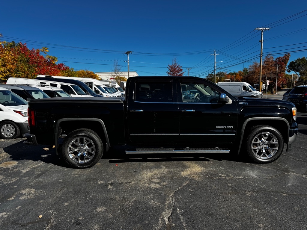 GMC Sierra 1500 4WD Crew Cab 143.5" SLT 2014 GMC Sierra 1500 4WD Crew Cab 143.5" SLT 2014