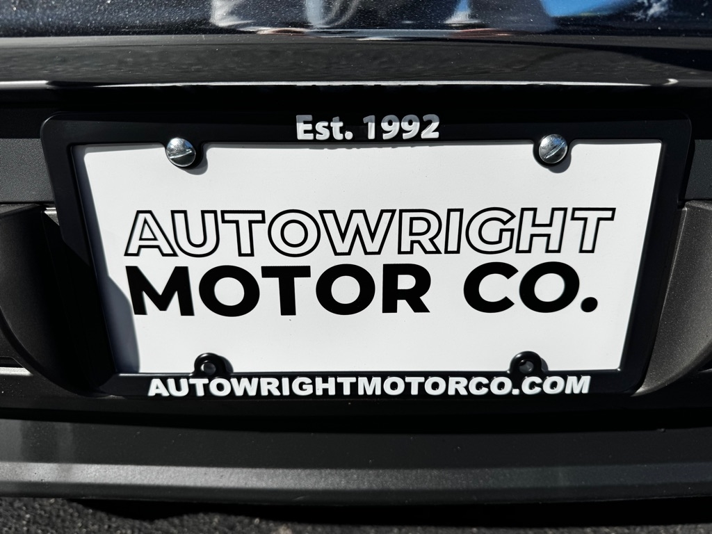 GMC Sierra 1500 4WD Crew Cab 143.5" SLT 2014 GMC Sierra 1500 4WD Crew Cab 143.5" SLT 2014