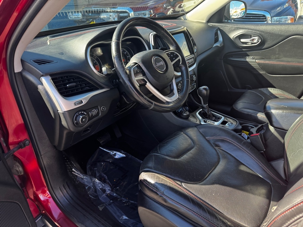 Jeep Cherokee 4WD 4dr Trailhawk 2015 Jeep Cherokee 4WD 4dr Trailhawk 2015