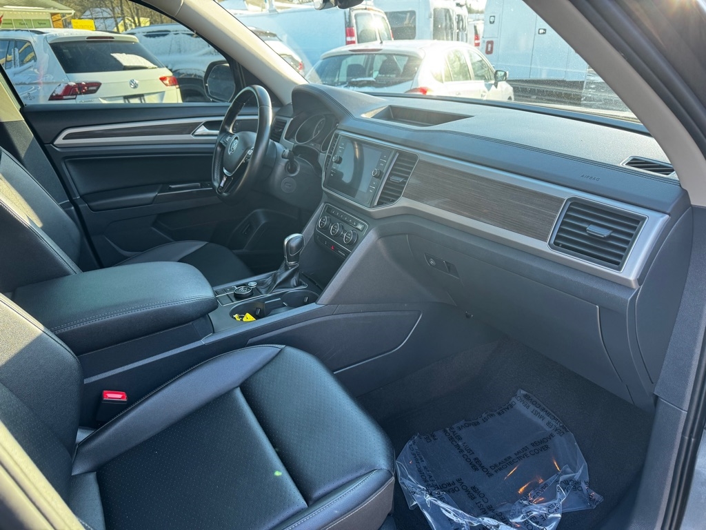 Volkswagen Atlas 3.6L V6 SE w/Technology 4MOTION 2019