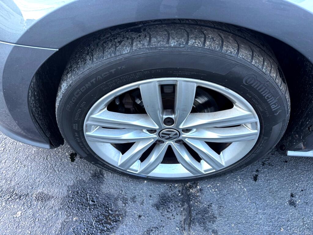 Volkswagen Passat 2.0T Wolfsburg Edition Auto 2019