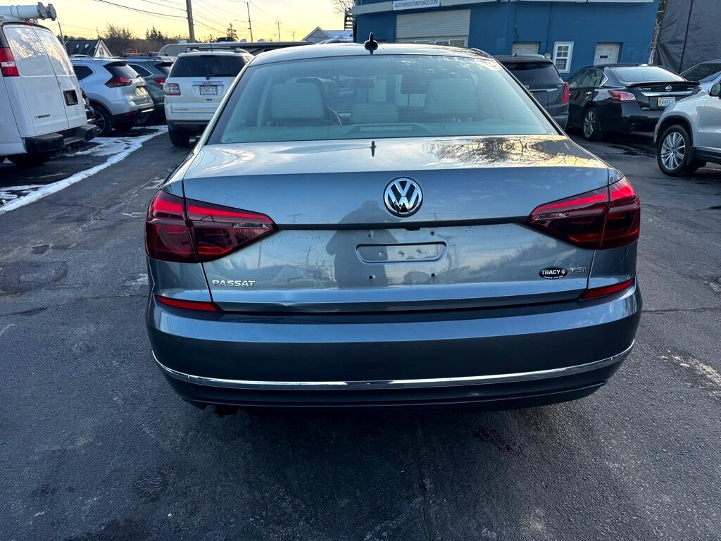 Volkswagen Passat 2.0T Wolfsburg Edition Auto 2019