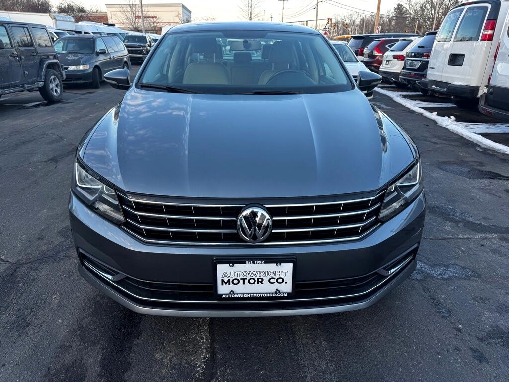 Volkswagen Passat 2.0T Wolfsburg Edition Auto 2019