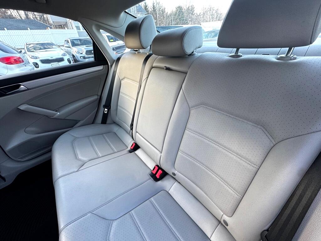 Volkswagen Passat 2.0T Wolfsburg Edition Auto 2019