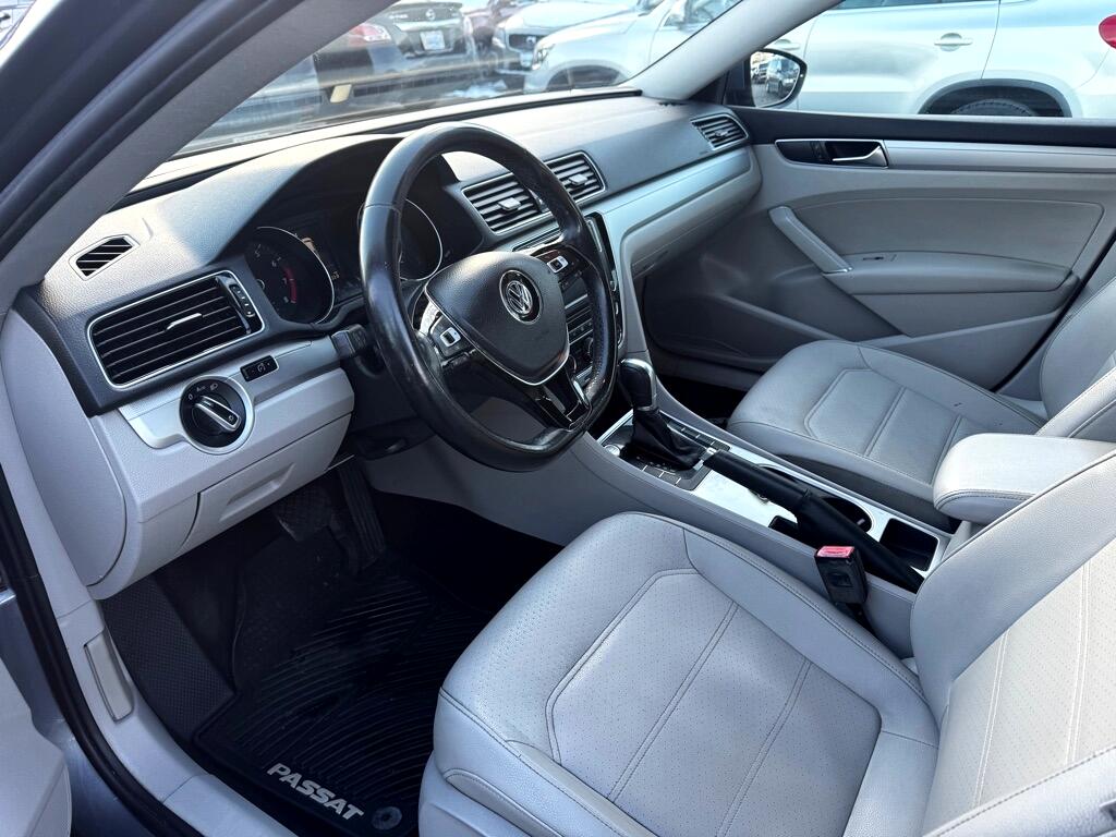 Volkswagen Passat 2.0T Wolfsburg Edition Auto 2019