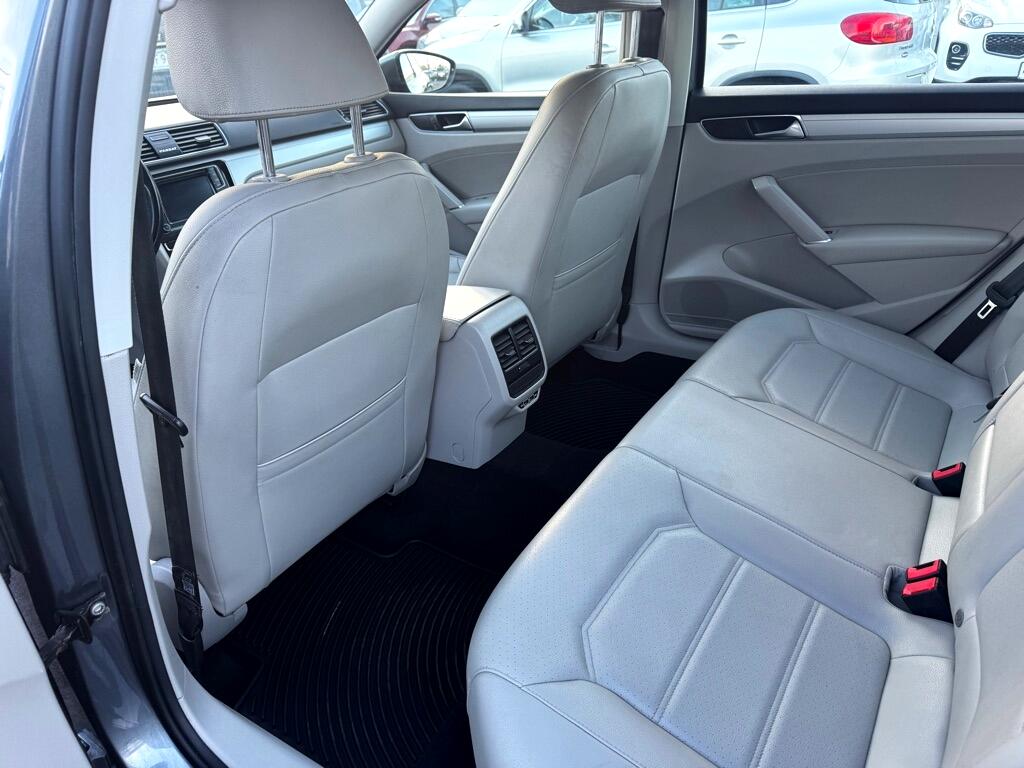 Volkswagen Passat 2.0T Wolfsburg Edition Auto 2019