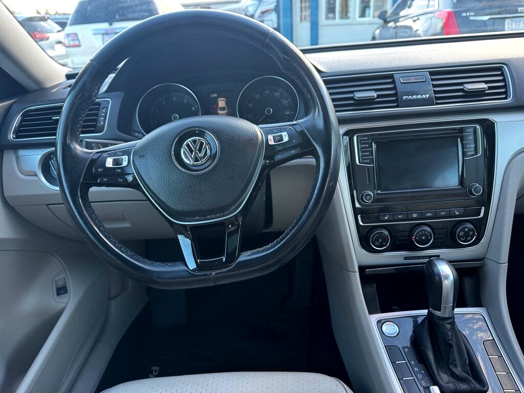 Volkswagen Passat 2.0T Wolfsburg Edition Auto 2019