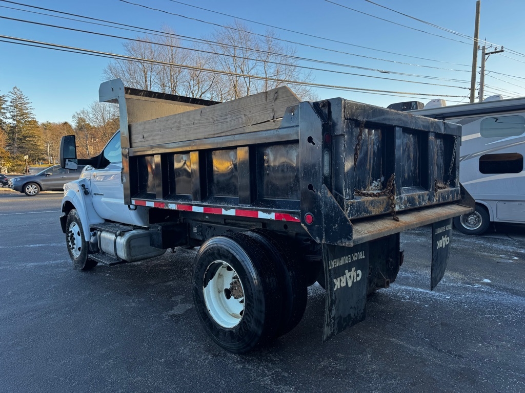 Ford F650 w/10 ft Dump Body  2019