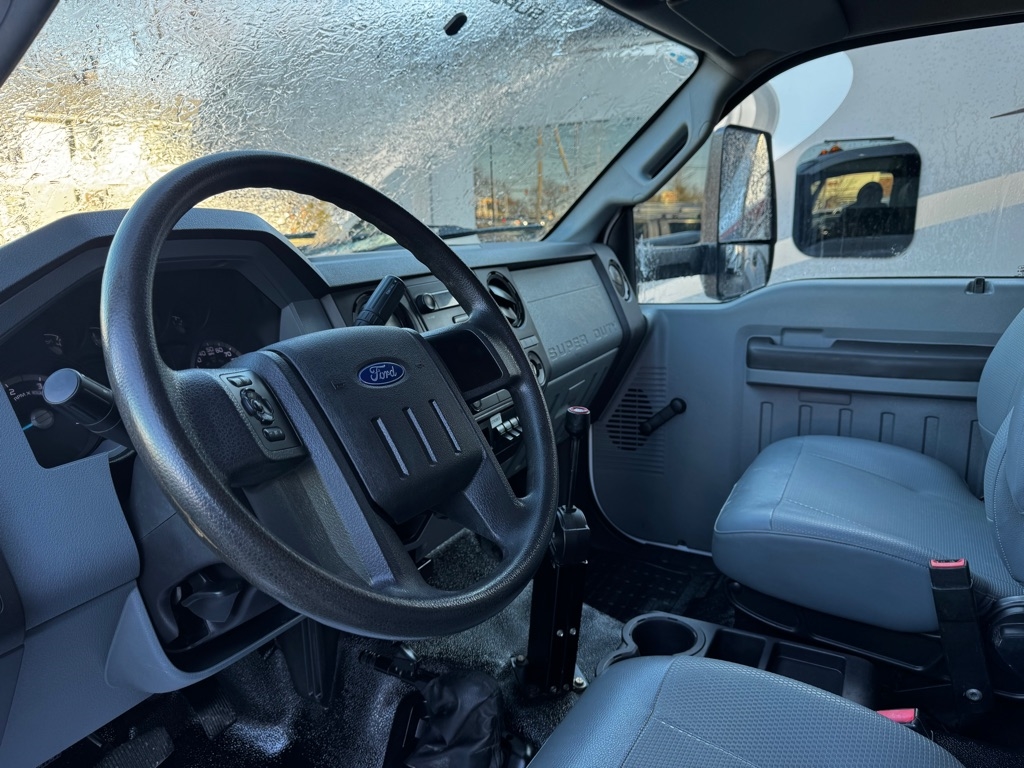 Ford F650 w/10 ft Dump Body  2019