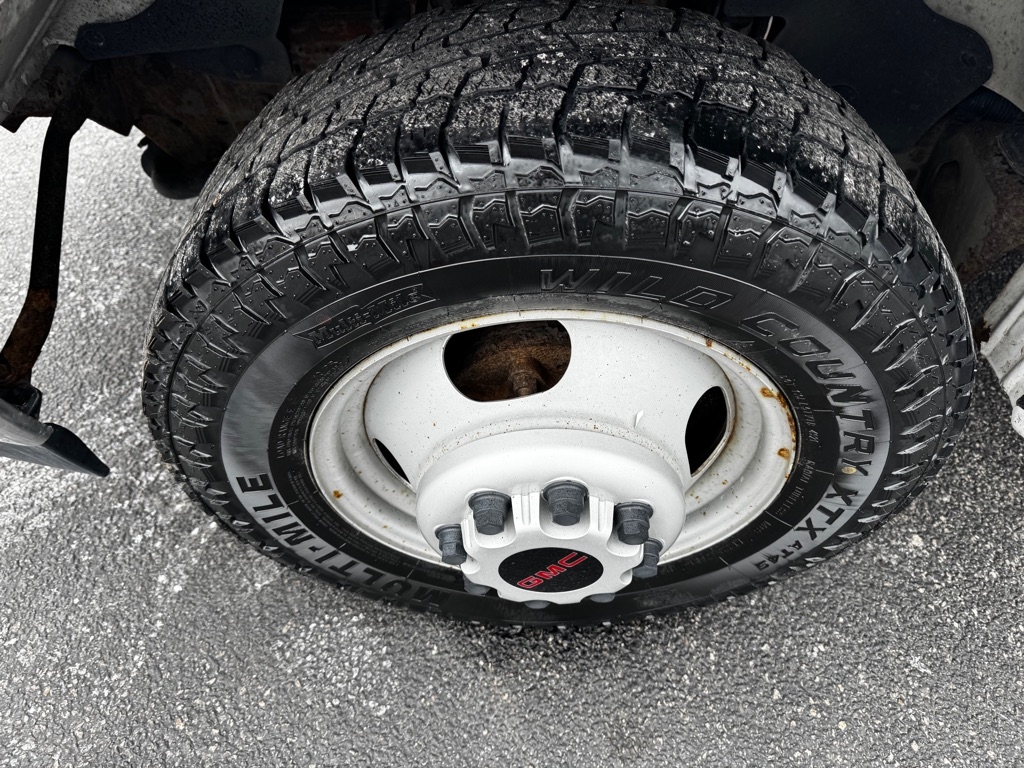 GMC Savana Commercial Cutaway 3500 Van 177" 2020