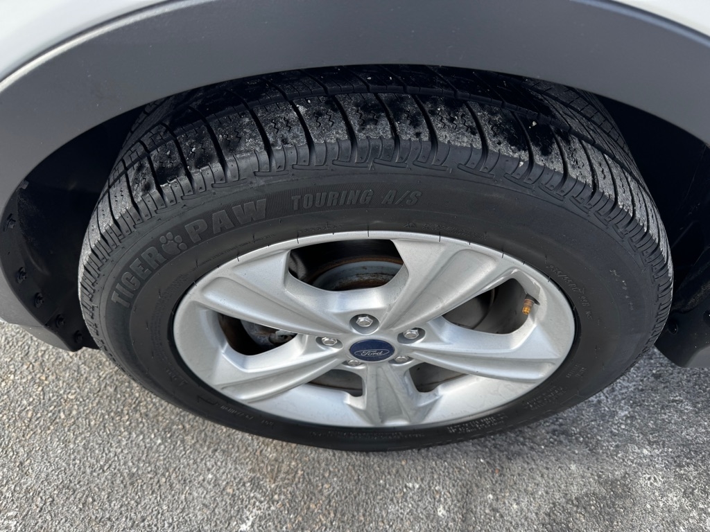 Ford Escape 4WD 4dr SE 2015