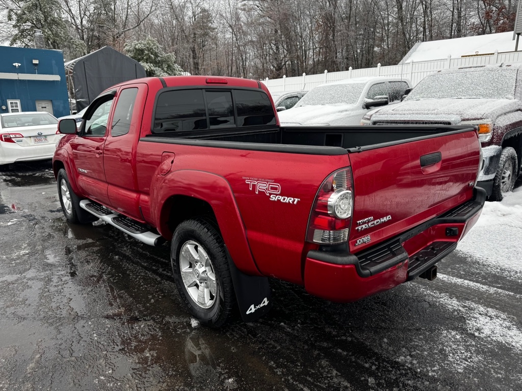 Toyota Tacoma 4WD Access V6 MT (Natl) 2011