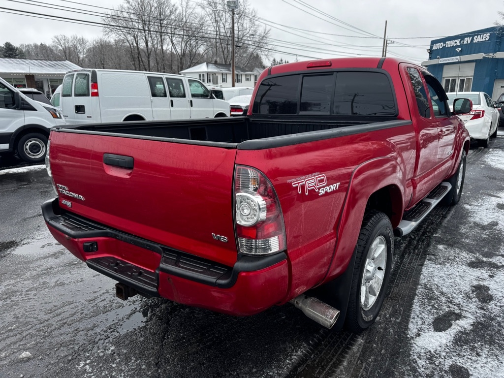 Toyota Tacoma 4WD Access V6 MT (Natl) 2011