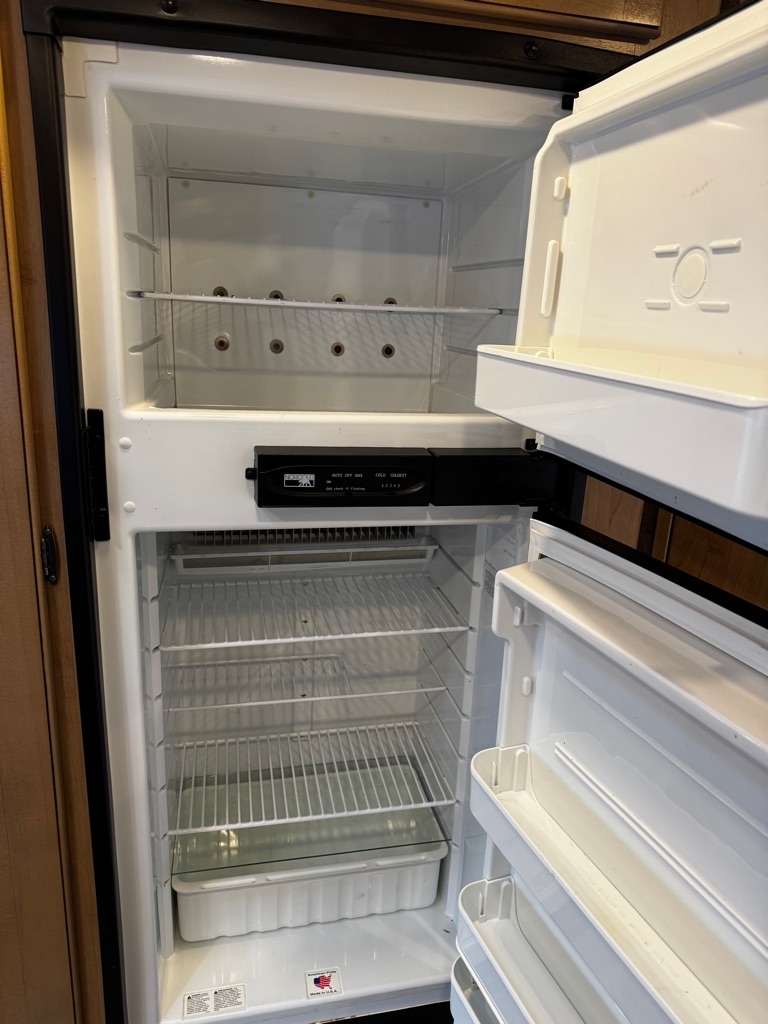 Thor Motor Coach Chateau  2017