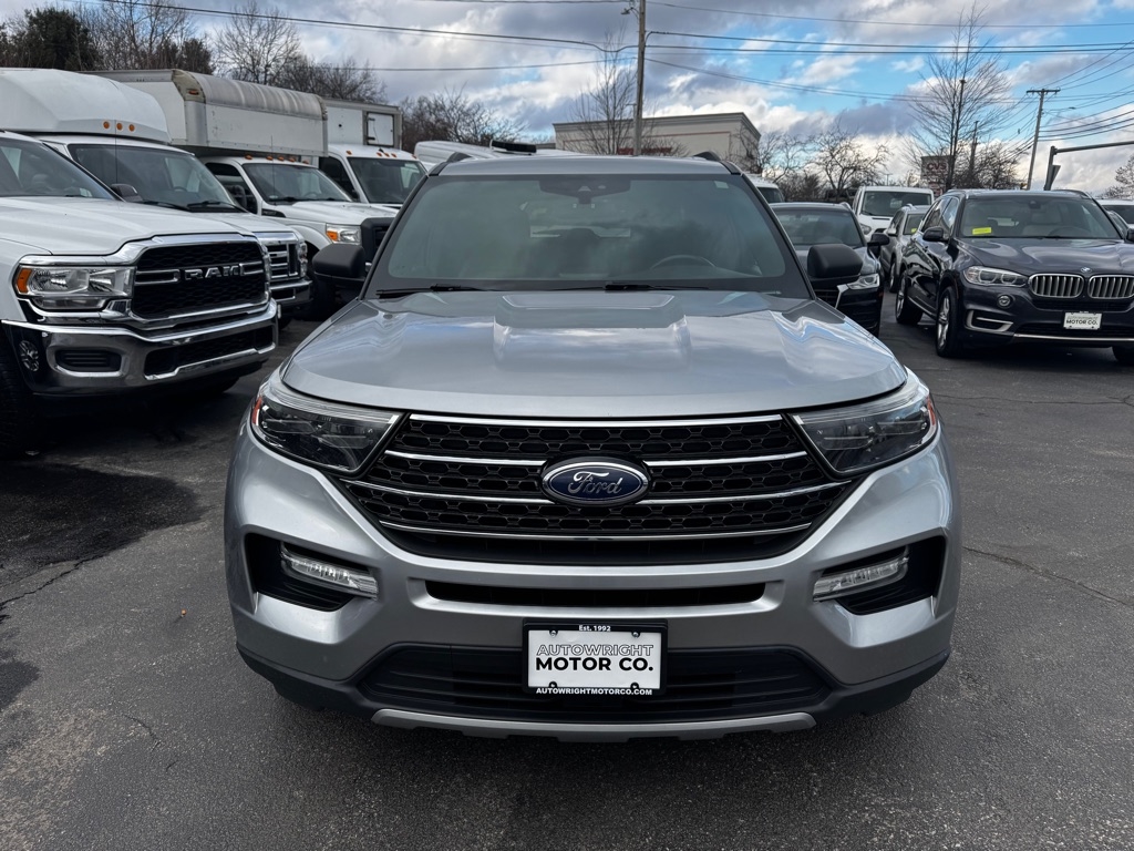 Ford Explorer XLT 4WD 2020