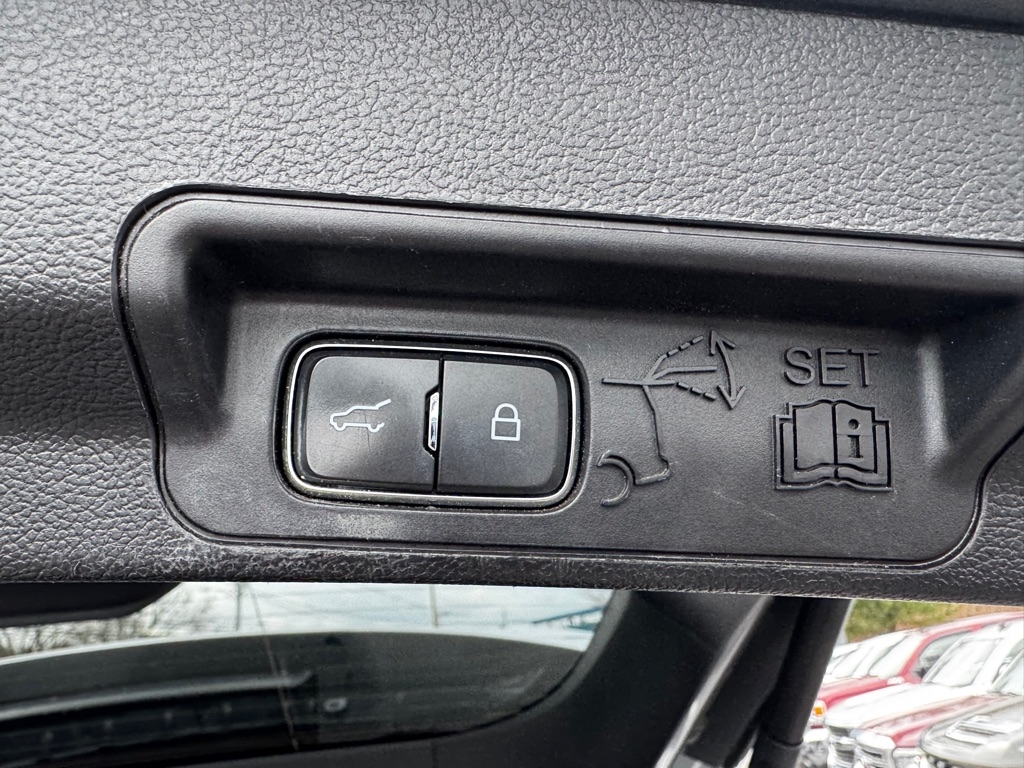 Ford Explorer XLT 4WD 2020