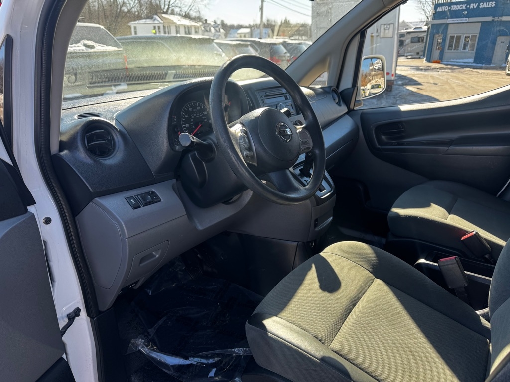 Nissan NV200 I4 SV 2016
