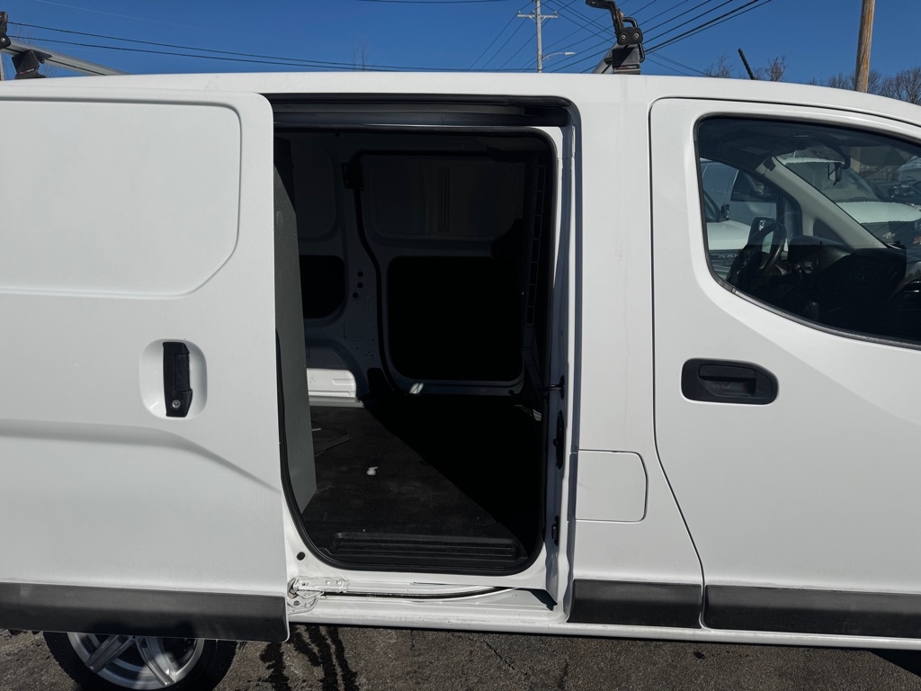 Nissan NV200 I4 SV 2016