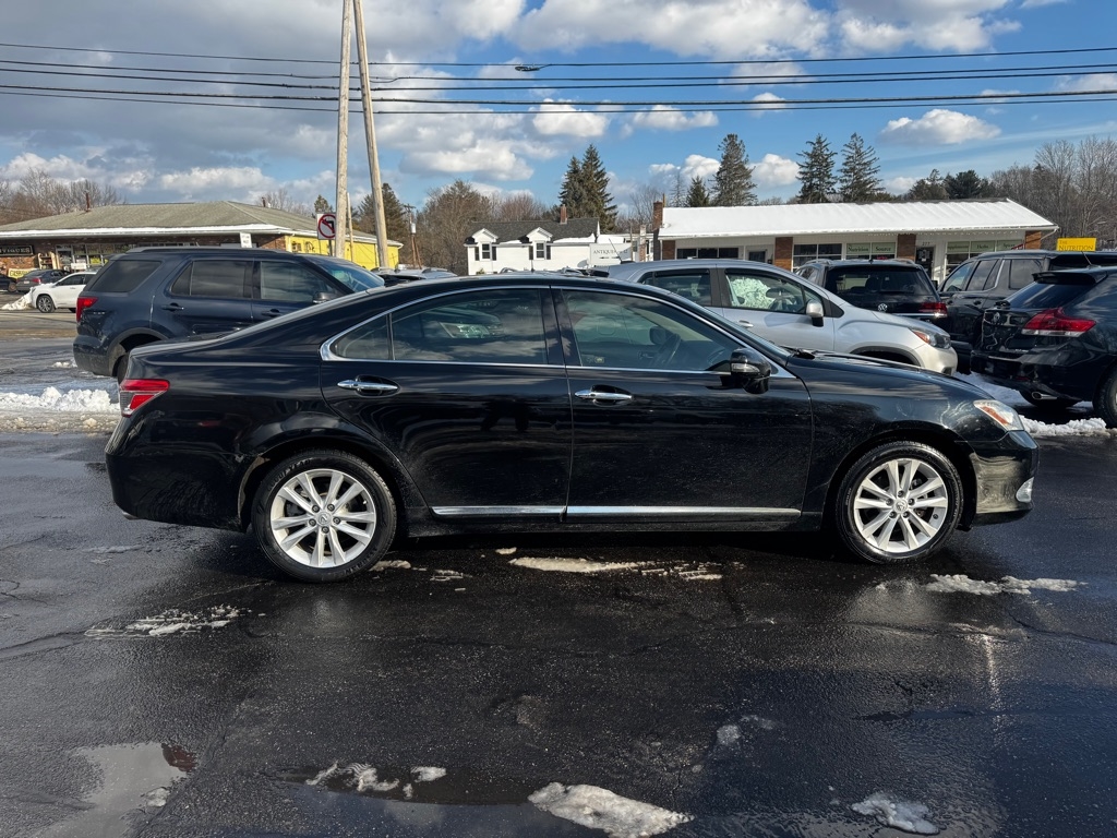 Lexus ES 350 4dr Sdn 2011