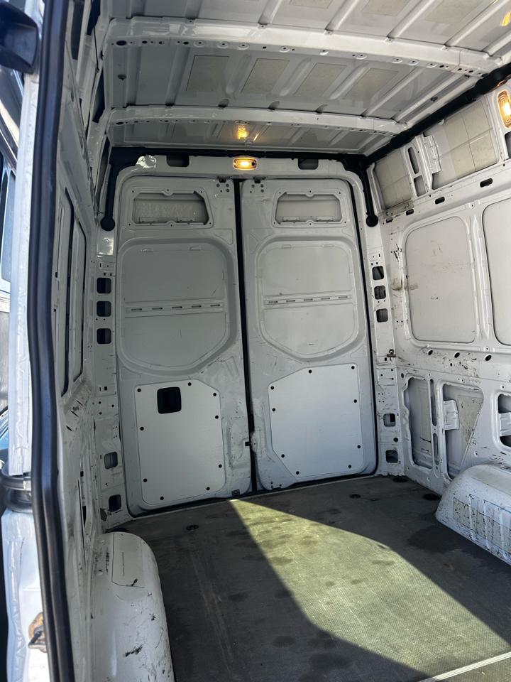 Mercedes-Benz Sprinter Van 2500 Standard Roof V6 144" RWD 2019