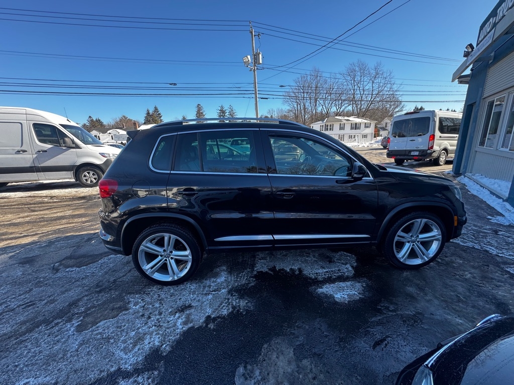 Volkswagen Tiguan 4MOTION 4dr Auto R-Line 2016