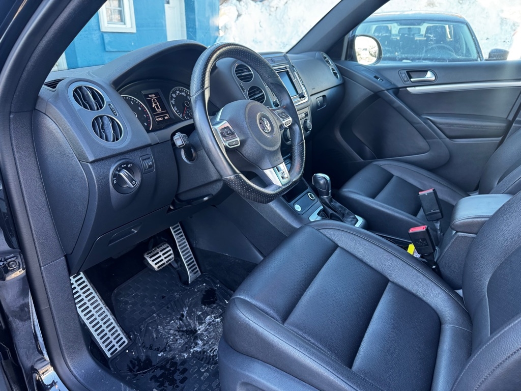 Volkswagen Tiguan 4MOTION 4dr Auto R-Line 2016