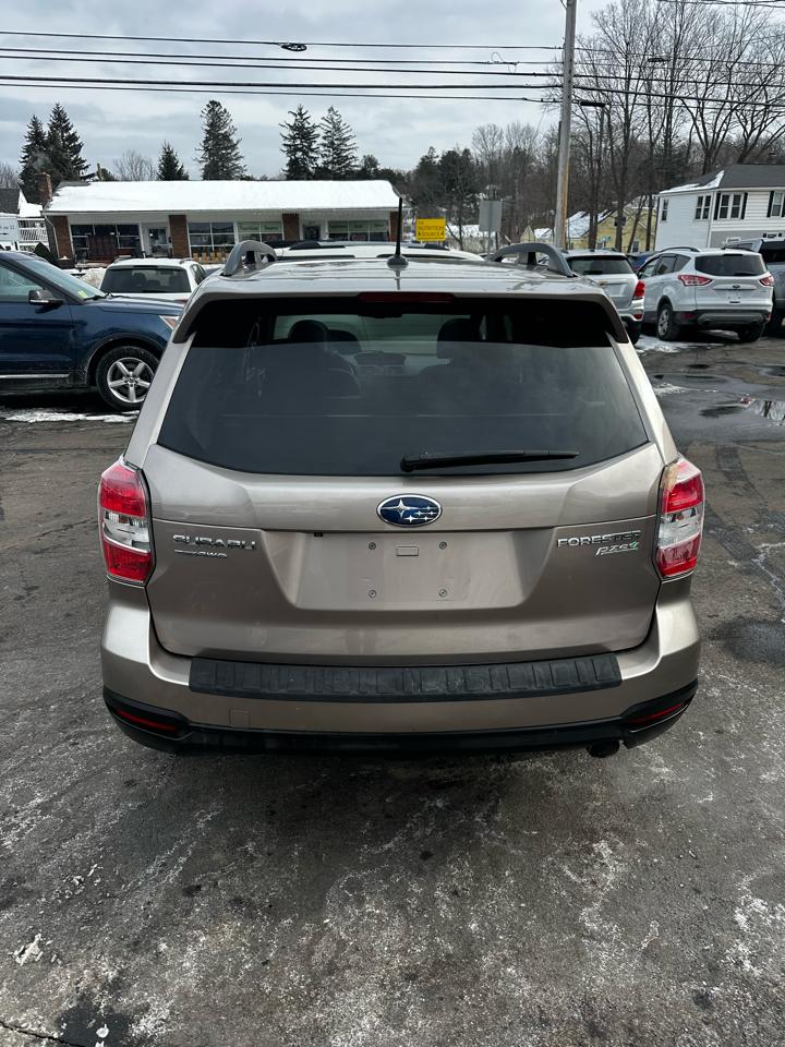 Subaru Forester 4dr CVT 2.5i Limited PZEV 2015