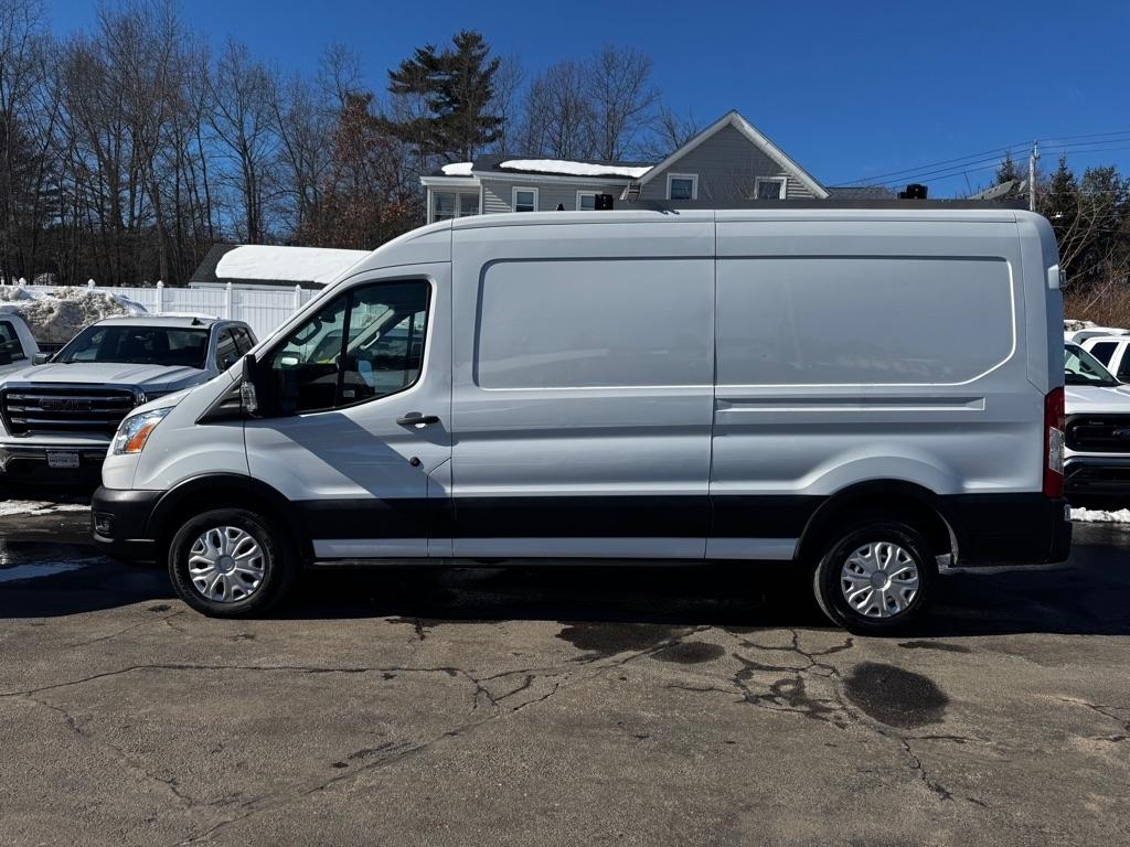Ford Transit Cargo Van T-250 130" Med Rf 9070 GVWR RWD 2021