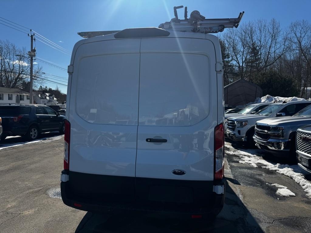 Ford Transit Cargo Van T-250 130" Med Rf 9070 GVWR RWD 2021