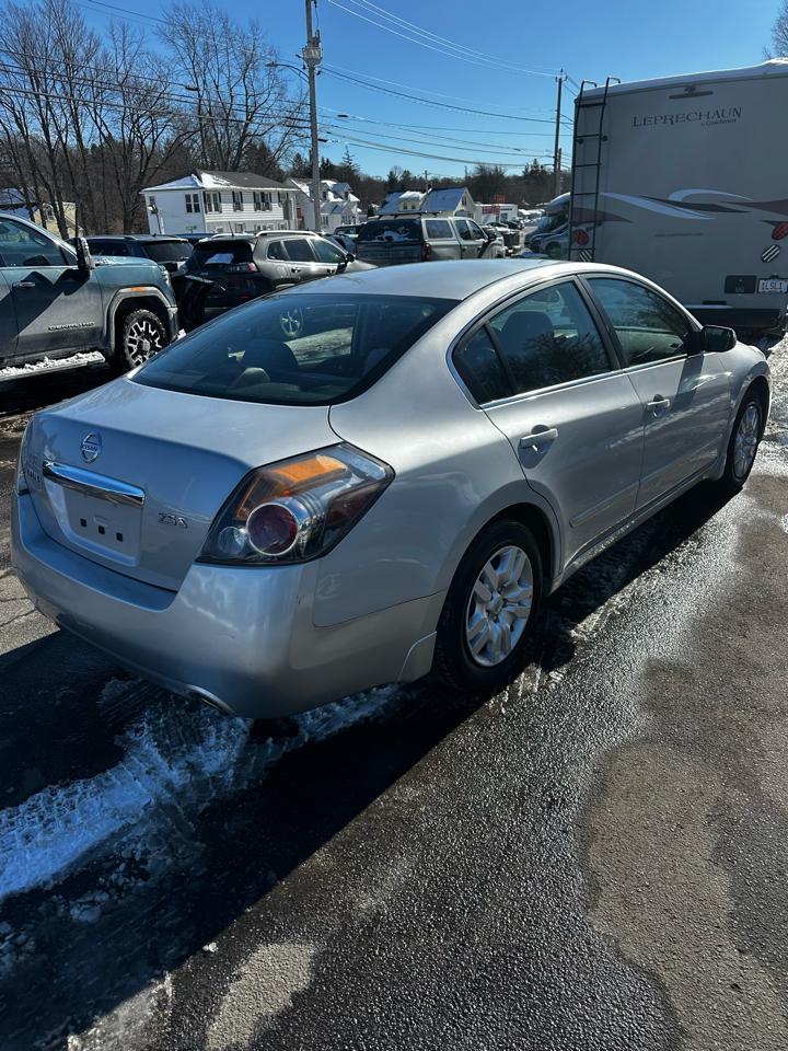 Nissan Altima 4dr Sdn I4 CVT 2.5 S 2012