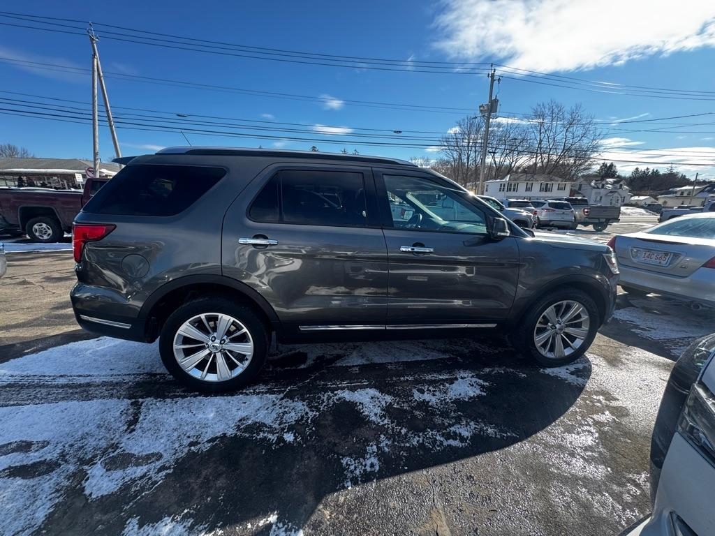 Ford Explorer Limited 4WD 2019