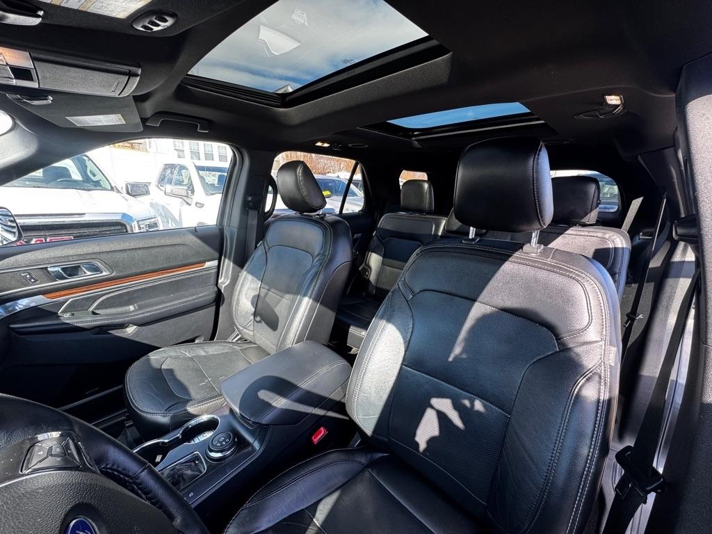 Ford Explorer Limited 4WD 2019