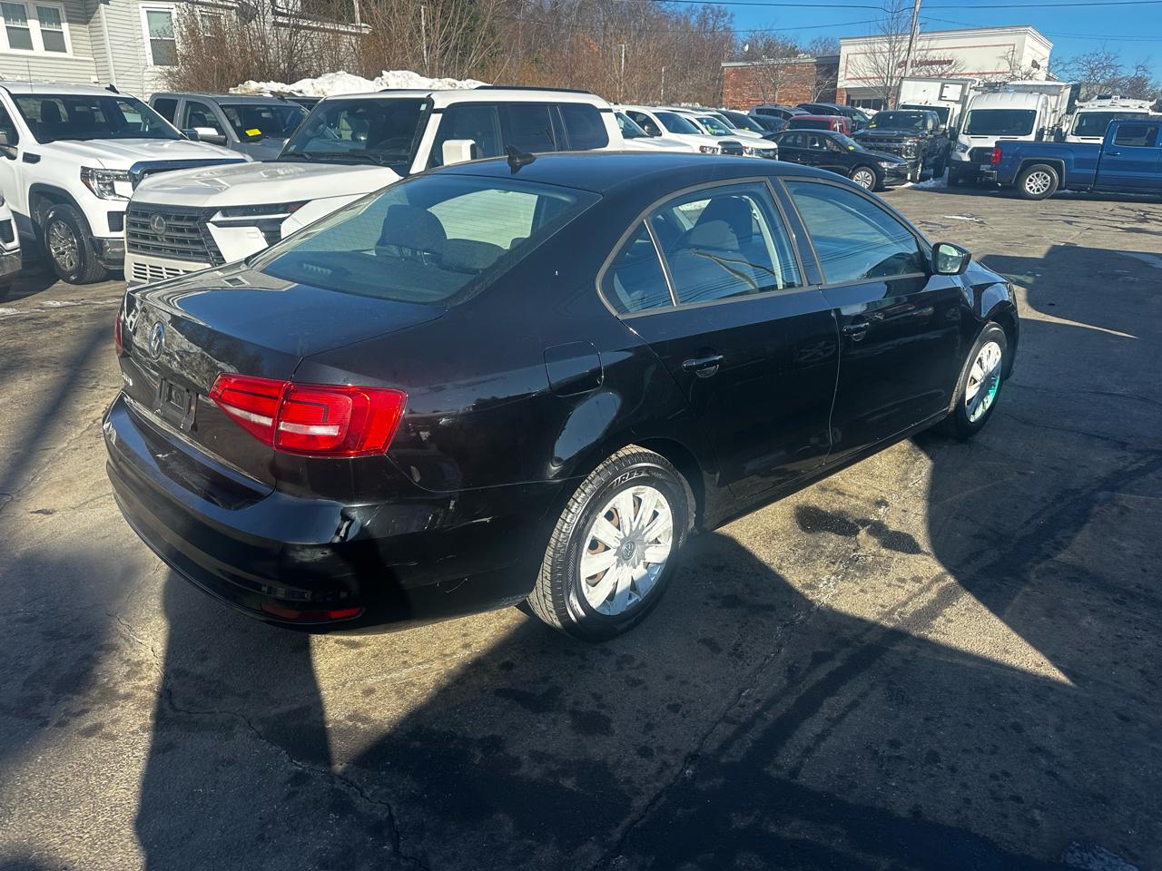 Volkswagen Jetta Sedan 4dr Auto 2.0L S 2015