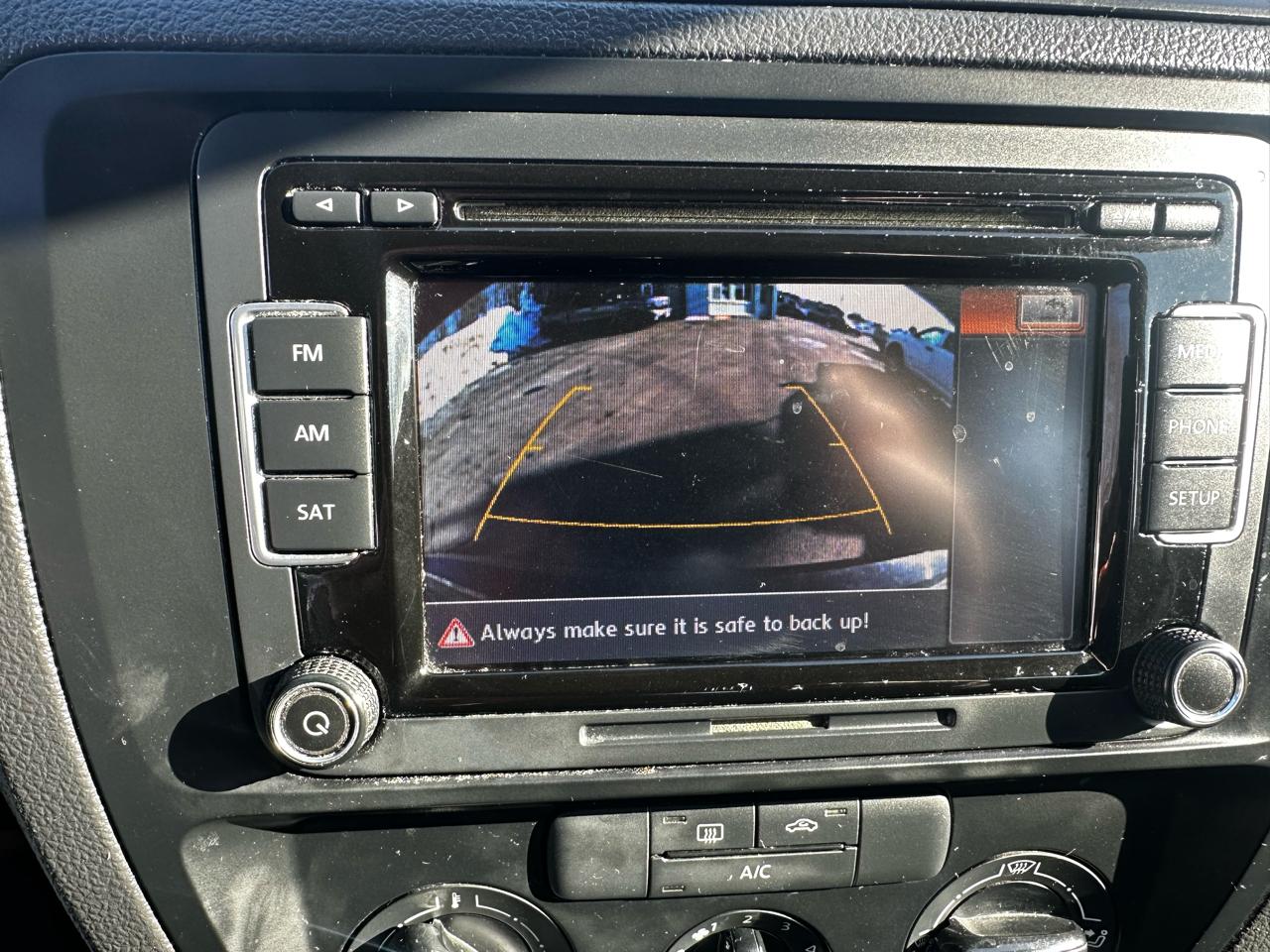 Volkswagen Jetta Sedan 4dr Auto 2.0L S 2015