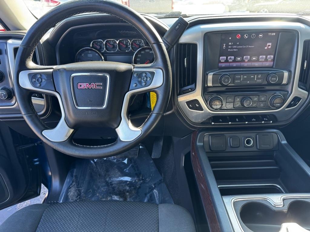 GMC Sierra 1500 4WD Crew Cab 153.0" SLE 2016