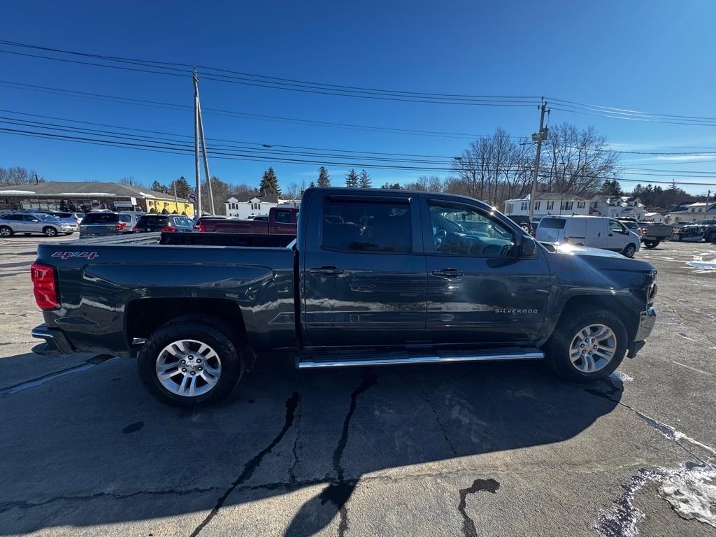 Chevrolet Silverado 1500 4WD Crew Cab 143.5" LT w/1LT 2017