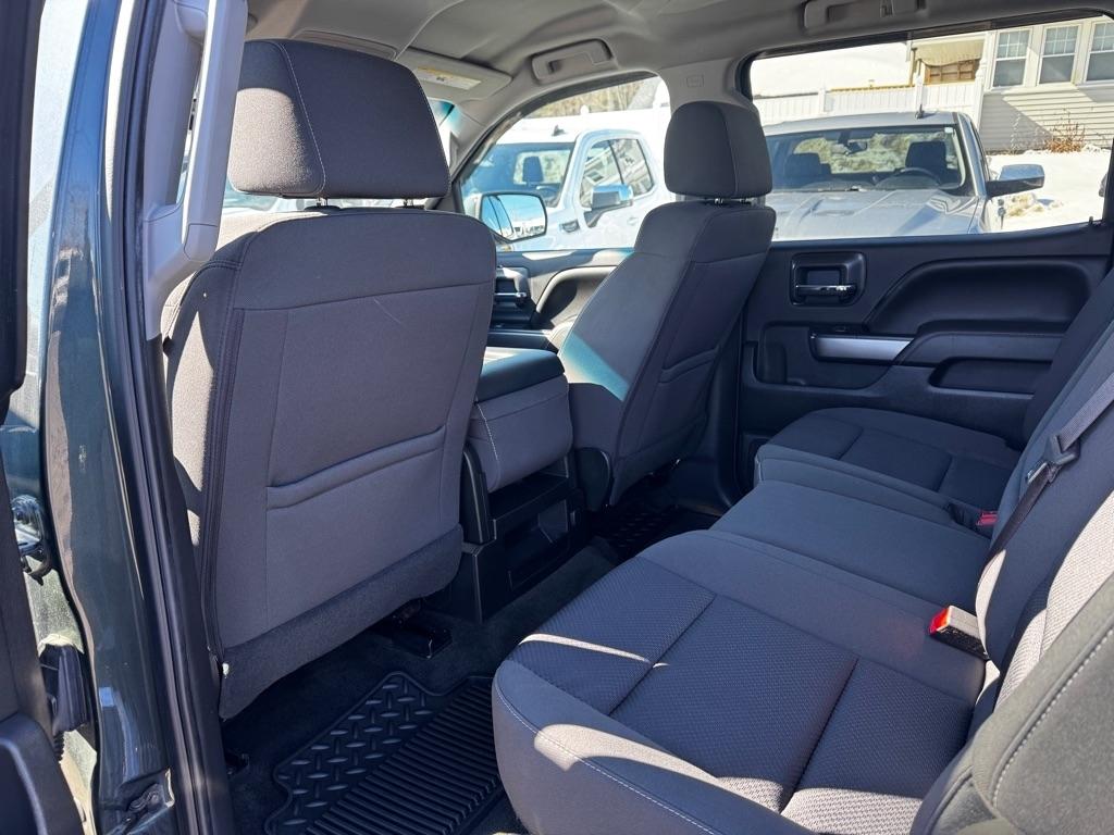 Chevrolet Silverado 1500 4WD Crew Cab 143.5" LT w/1LT 2017