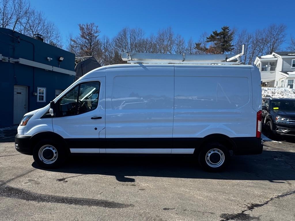 Ford Transit Cargo Van T-250 130" Med Rf 9070 GVWR RWD 2021