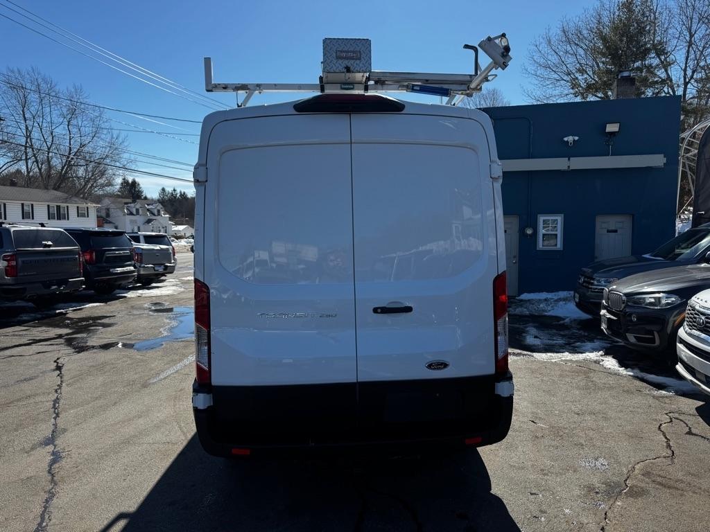 Ford Transit Cargo Van T-250 130" Med Rf 9070 GVWR RWD 2021