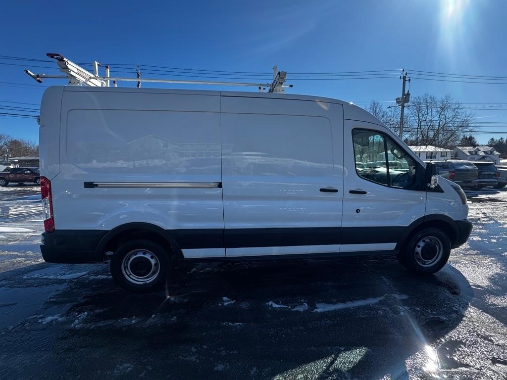 Ford Transit Cargo Van T-150 148" Med Rf 8600 GVWR Sliding RH Dr 2016