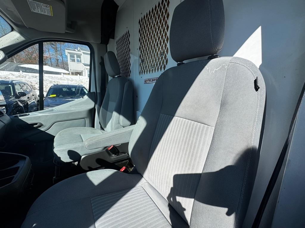 Ford Transit Cargo Van T-150 148" Med Rf 8600 GVWR Sliding RH Dr 2016